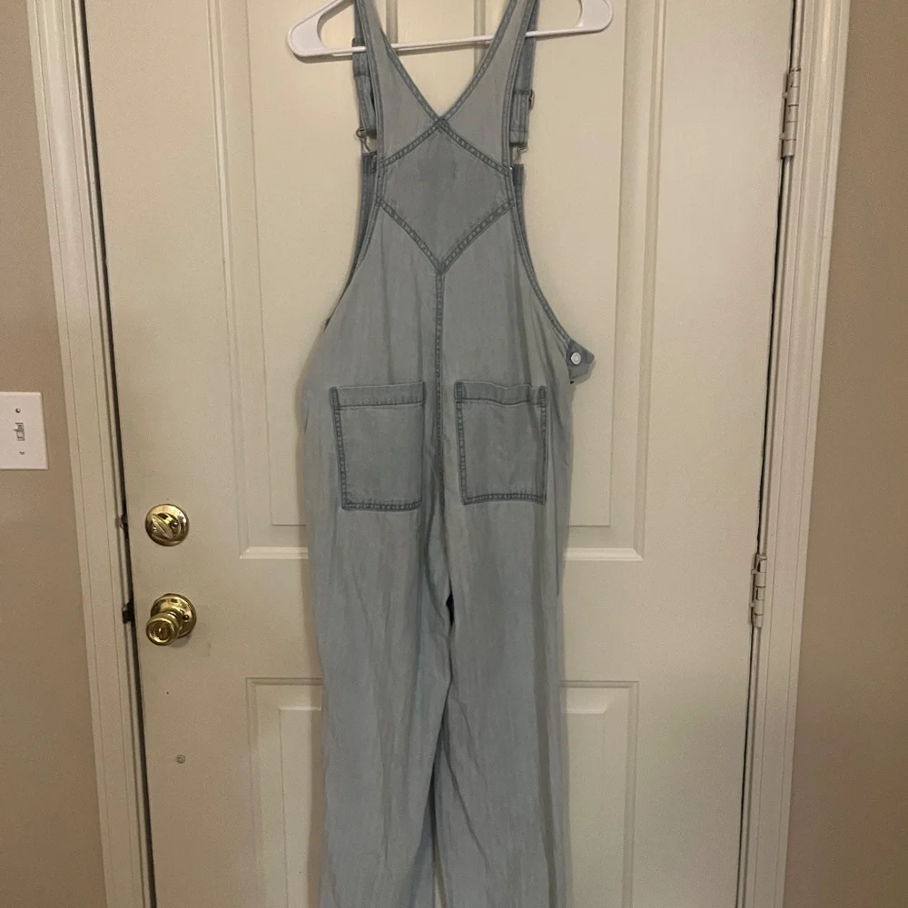 Universal Thread Overalls - Picture 2 of 4